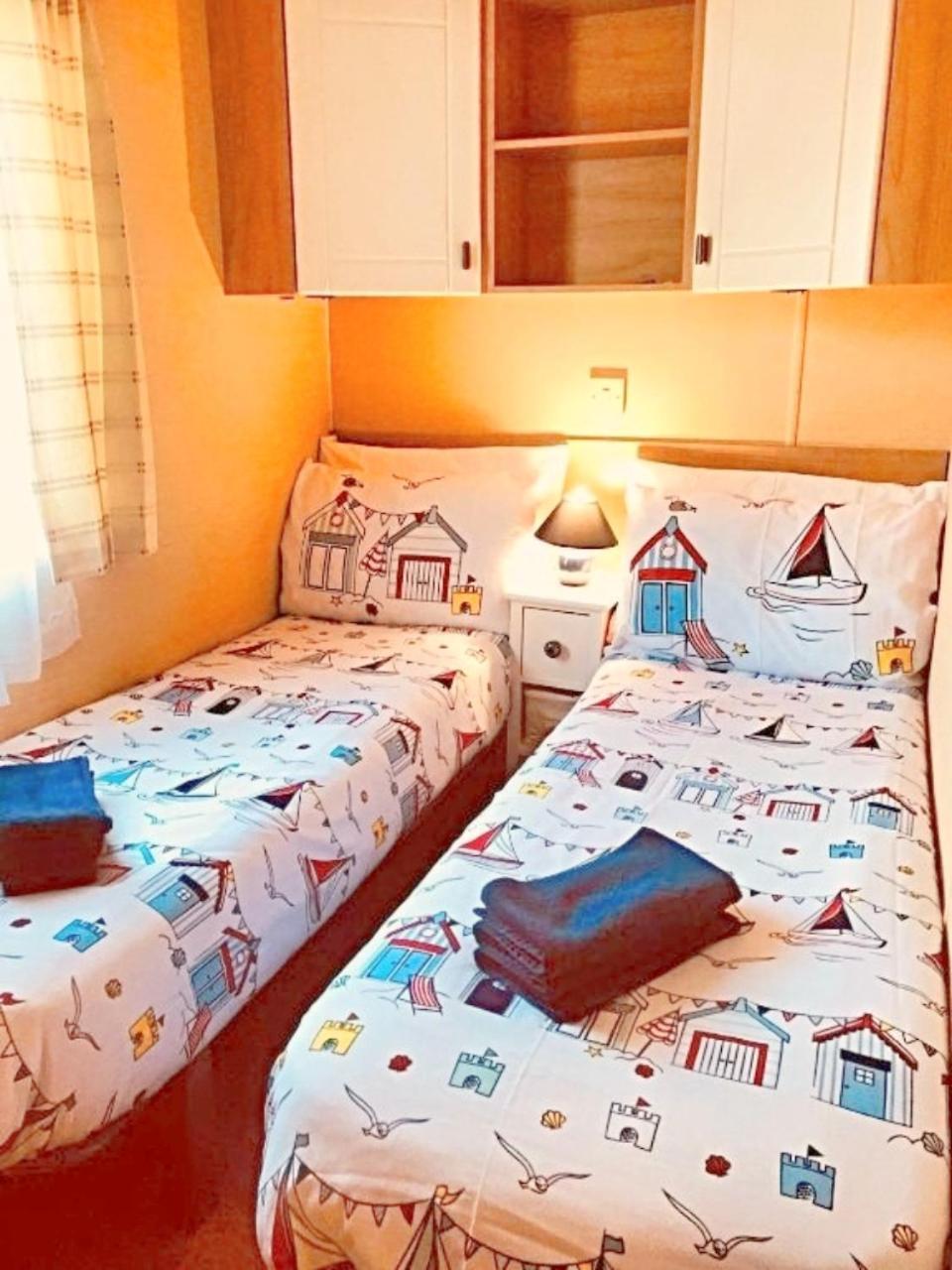 Hillside Caravan داوليش المظهر الخارجي الصورة